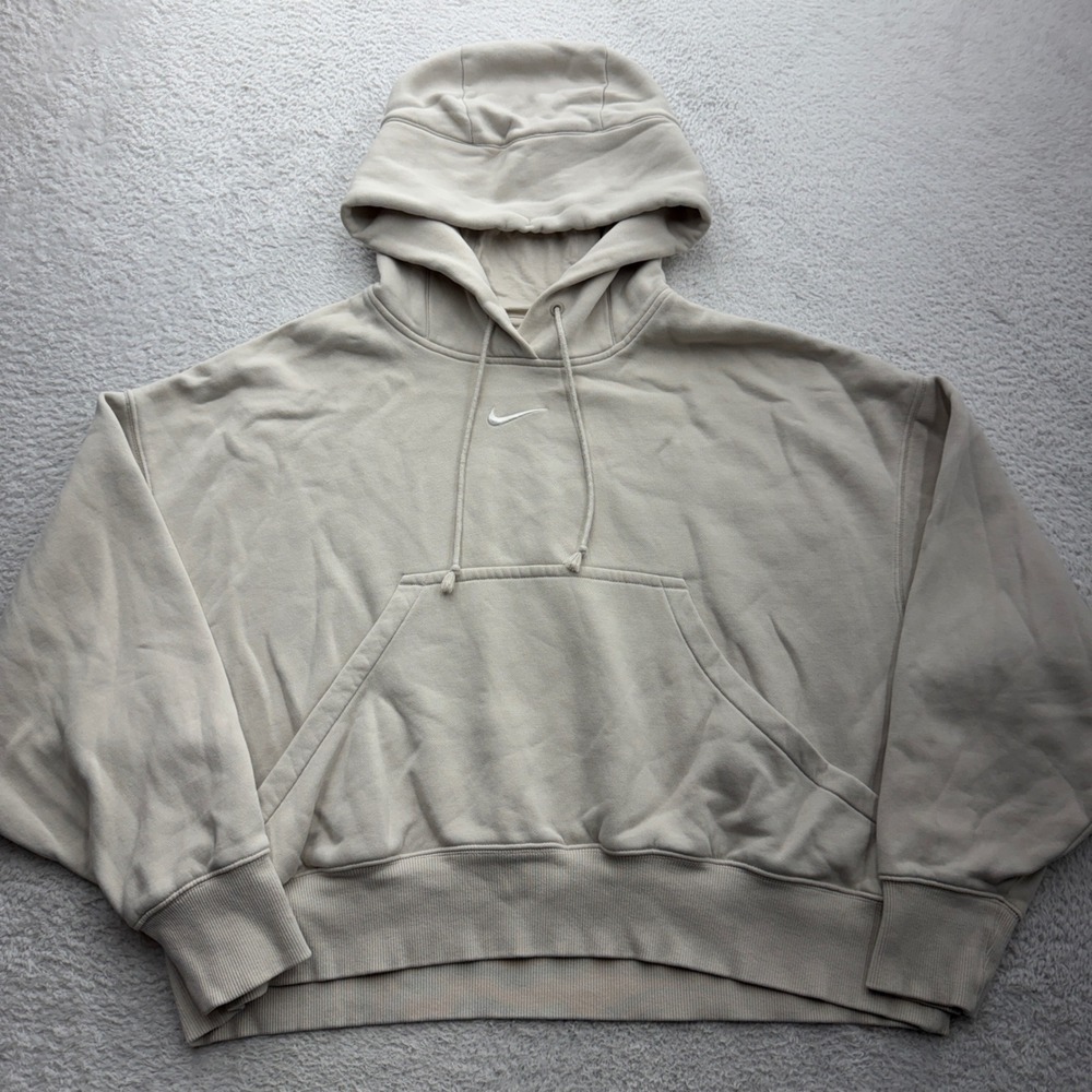 Nike Women Oversized Fleece Hoodie Oatmeal Beige Mini Swoosh Small DQ5097-141
